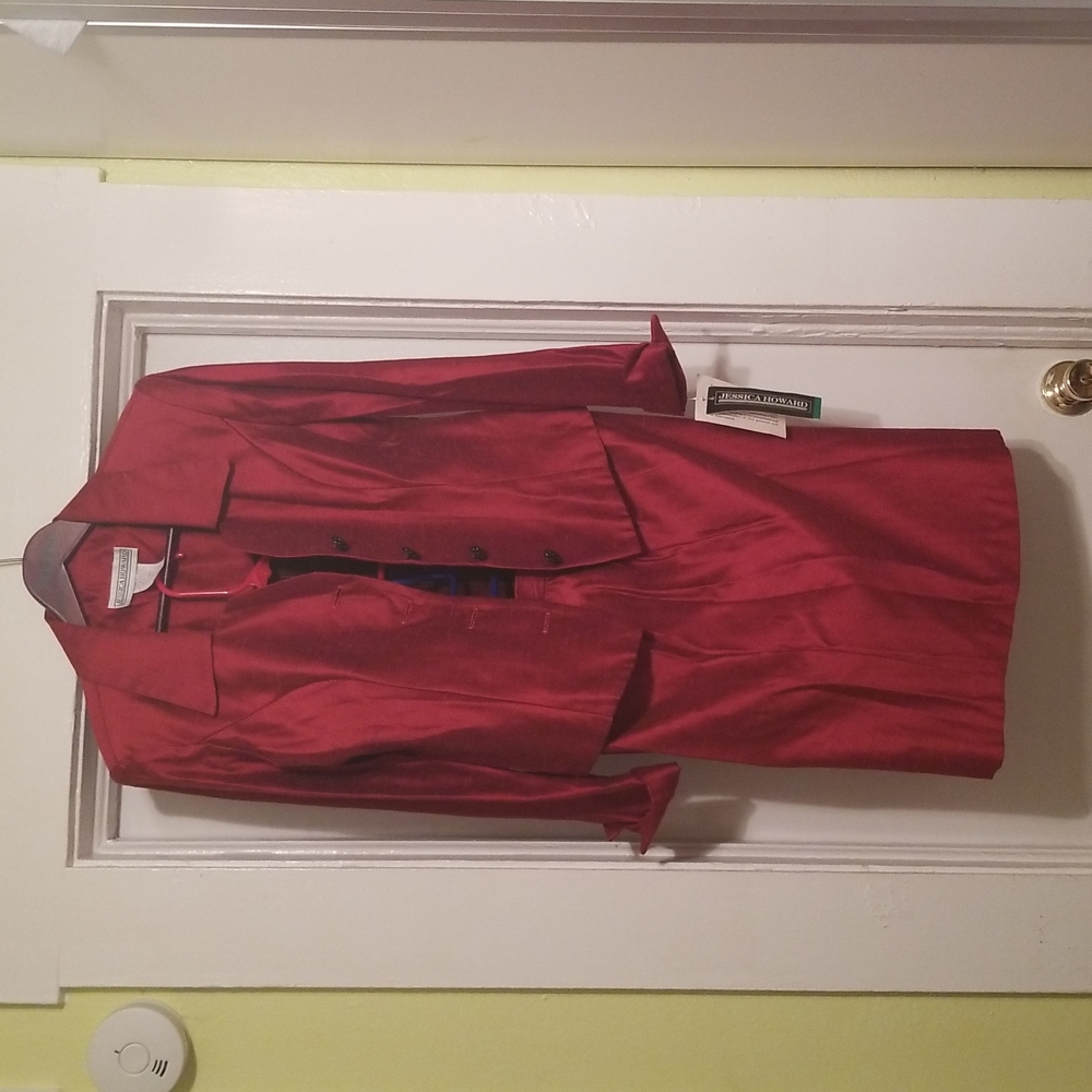 Elegant NWT Jessica Howard 2 Pieces Set Jacket & Skirt, Womens 10 - Made in USA